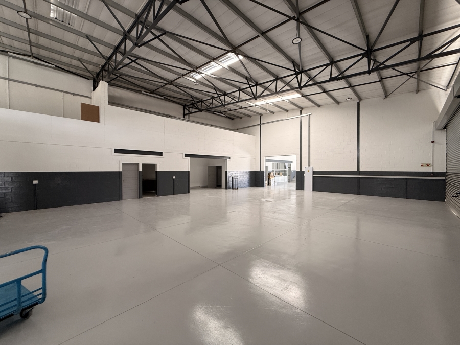 To Let Commercial Property for Rent in Rivergate Western Cape
